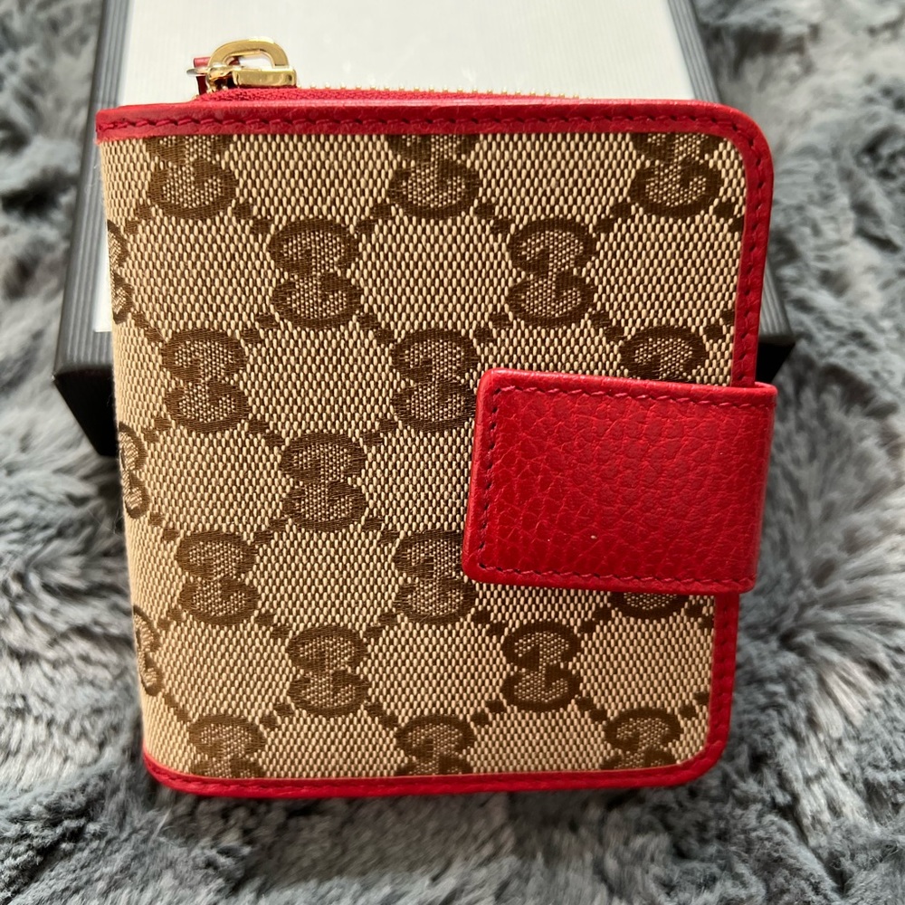 NWT Gucci wallet
